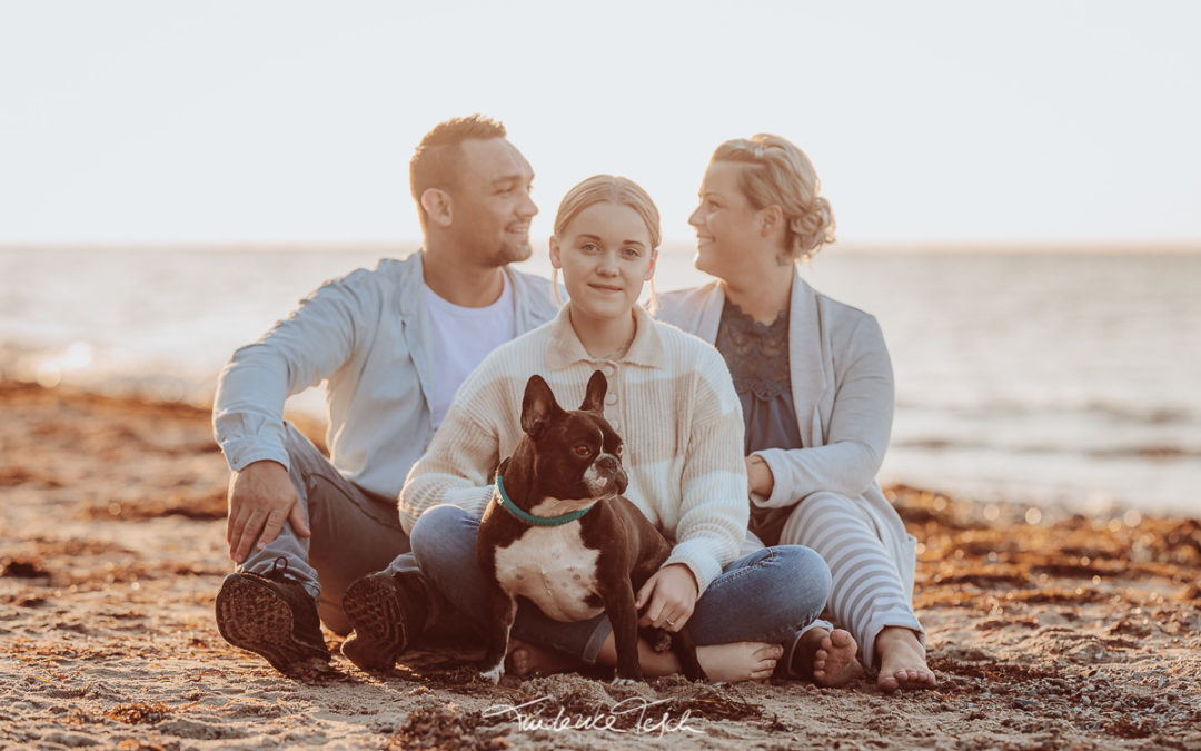 Familienfotoshooting am Strand