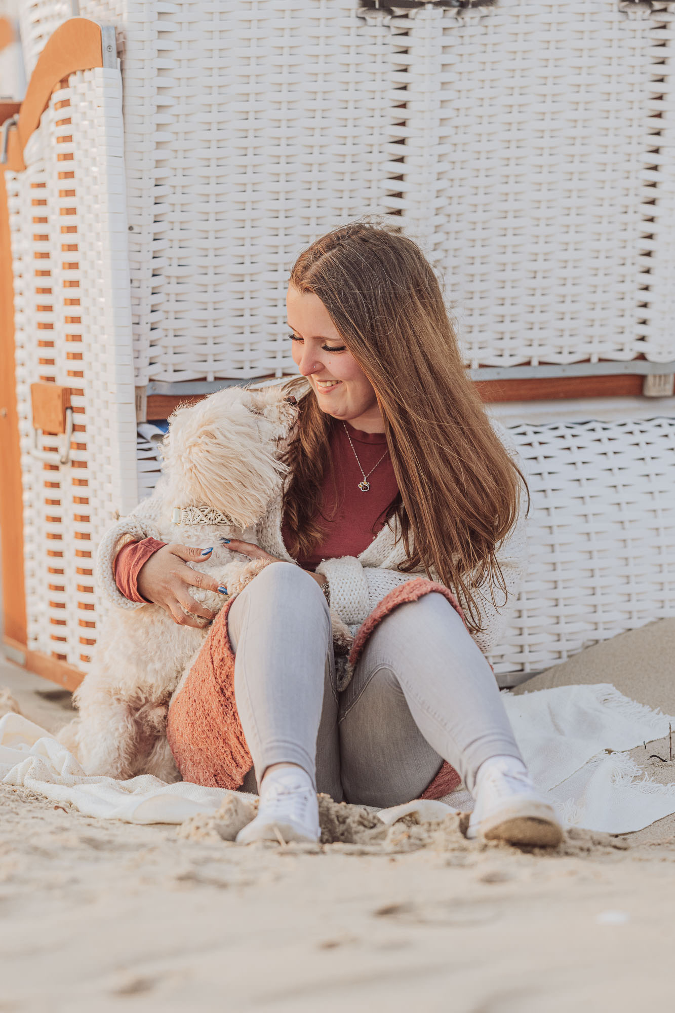 Hunde-Fotoshooting mit Malteser auf der Insel Rügen, Göhren