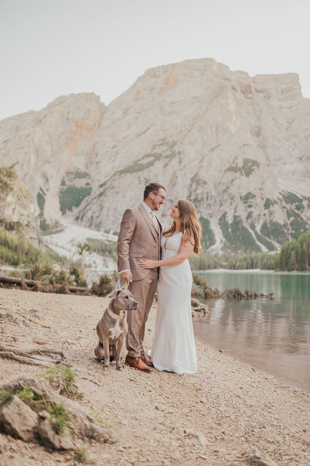 Heiraten mit Hund - After-Wedding-Shooting mit Hund an der Ostsee