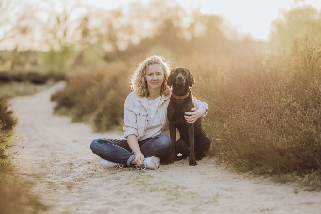 Fotoshooting mit Hund in den Boberger Dünen bei Hamburg