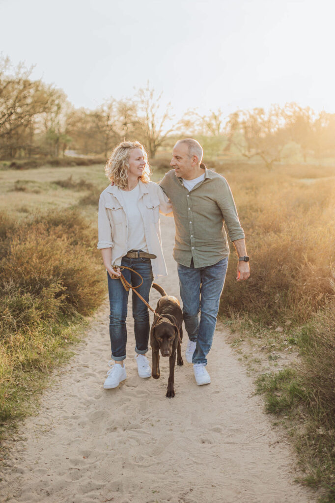 Fotoshooting mit Hund in den Boberger Dünen bei Hamburg