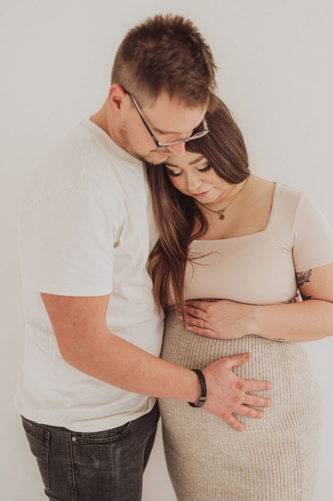 Fotostudio Rostock für Babybauch und Neugeborene