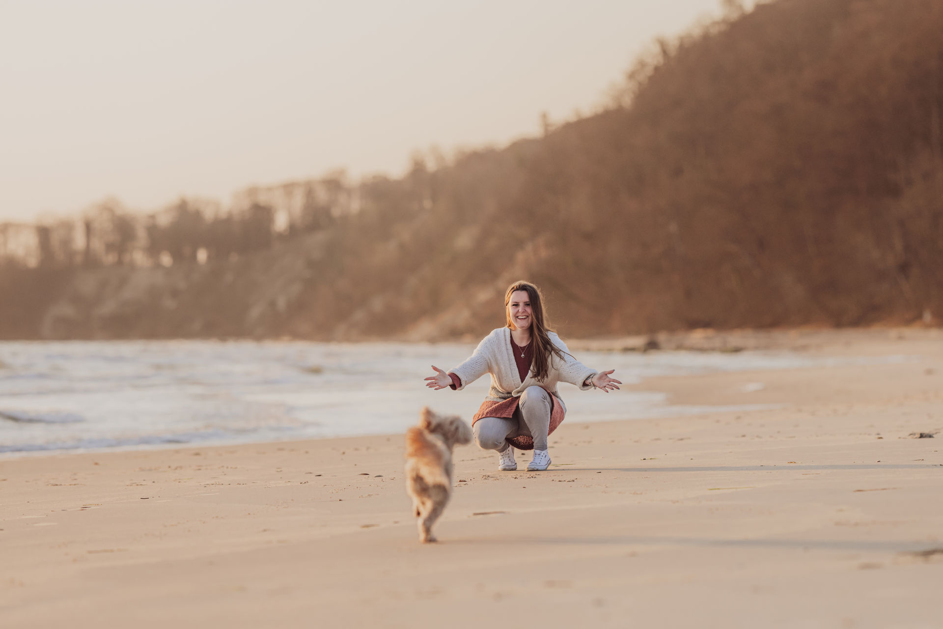 Fotoshooting mit Hund am Strand auf der Insel Rügen