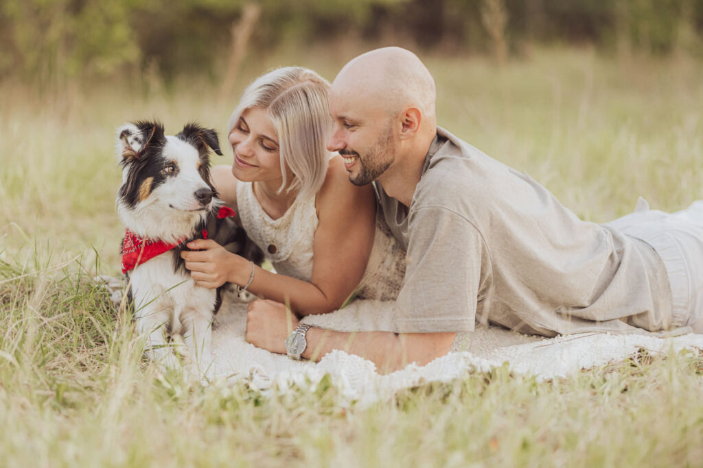Fotoshooting mit Hund Frankfurt 6 Portrait eines Australian Shepherds – Shootingmoment mit Herz